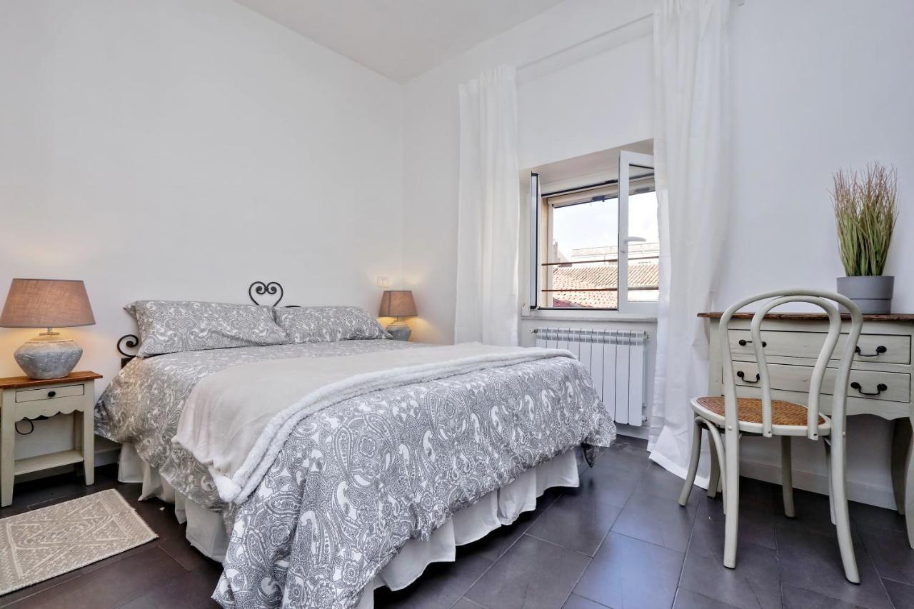 Monti Charming - Short Let Service Appartamento